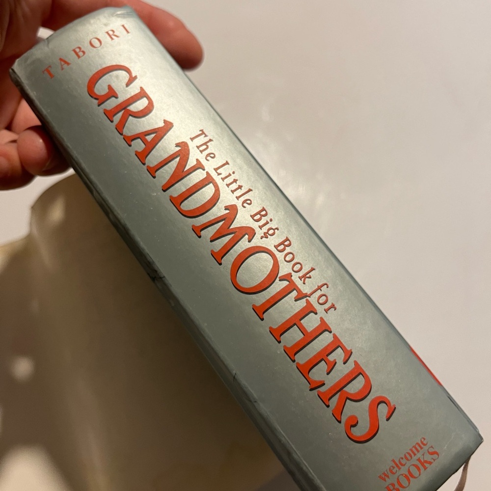 The Little Big Book for Grandmothers Hardcover Gift Book - Picture 2 of 8